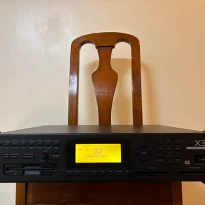 Korg X3R Vintage Digital Synthesizer Rack !