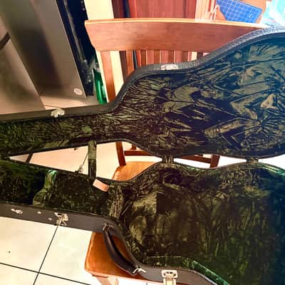 Bourgeois Banjo Killer Slope Shoulder Dreadnought - Sitka Spruce Top - Mahogany Back and Sides - OHSC image 11
