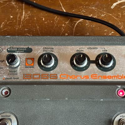 Boss CE-1 Chorus Ensemble BBD MN3002 image 3