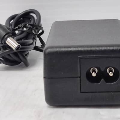 Pioneer DDJ-SR2 Portable 2-channel Controller for Serato DJ 2010s - Black image 20