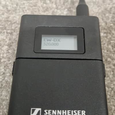 Sennheiser EW-DX SK 520.000 MHz- Bodypack Transmitter - Black - Excellent image 5