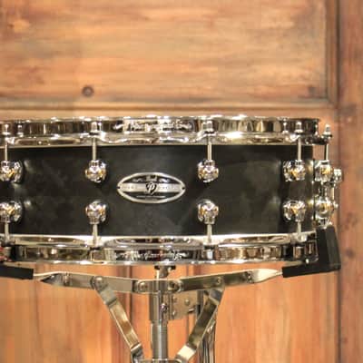 Pearl Vector Cast 14"x5" Snare Drum - New! image 1