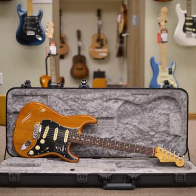 Fender American Professional II Stratocaster with Rosewood Fretboard 2020 - Present Roasted Pine image 2
