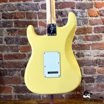 Fender Player MIM Stratocaster HSS Electric Guitar w/GB (2010s - Buttercream) image 10
