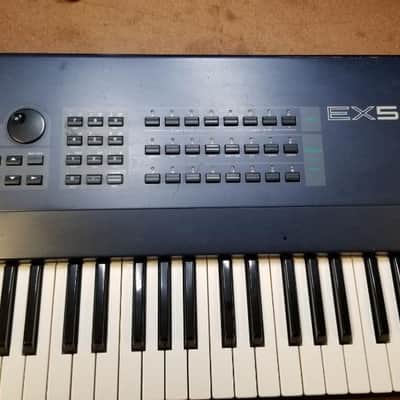 Yamaha EX5 Keyboard image 1