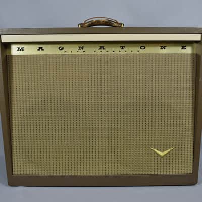 Magnatone Model 260A Custom 200 Series 2-Channel 35-Watt 2x12" Guitar Combo with Mellow / Bright Switches