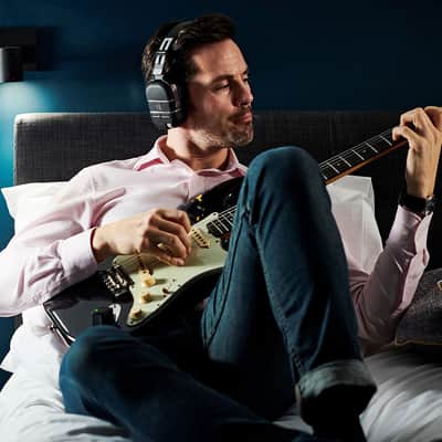 NewBoss WAZA-AIR Wireless Guitar Headphone Amp Black, Shop Small & Buy from Indie Music Shops ! image 10