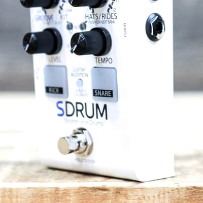 DigiTech SDRUM Strummable Drums BeatScratch Technology Intelligent Drum Machine image 2
