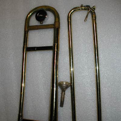 Olds Ambassador Trombone, USA, Brass with Olds 12C Mouthpiece image 3