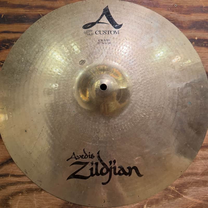 Zildjian 17" A Custom Crash Cymbal image 1