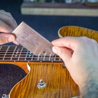 RockCare Fret Rocker - Fret level gauge image 8