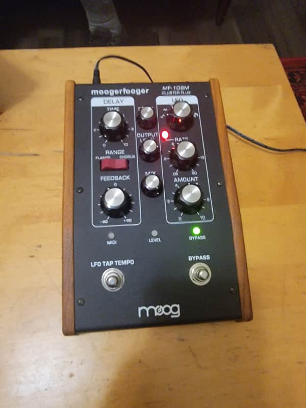 Moog MF-108M Moogerfooger Cluster Flux 2011 - Black image 1