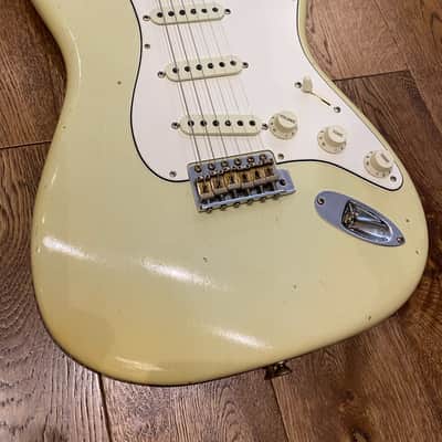 FENDER Custom Shop 56 Stratocaster Limited Journeyman Tomatillo green 2018 image 2