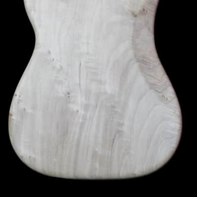 Precision bass body canadian poplar image 2