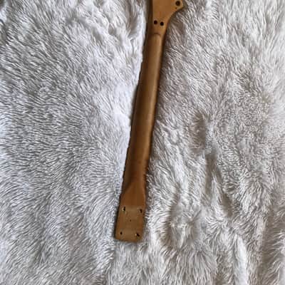 Kramer Baretta 84/85 Cream Neck image 17