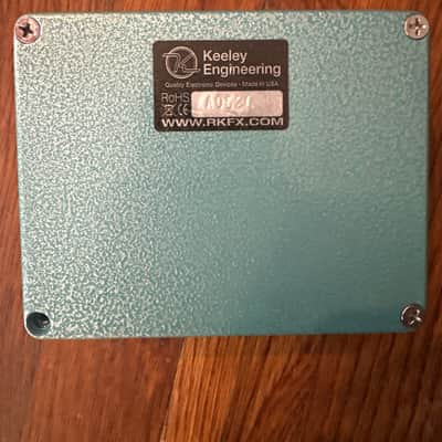 Keeley Monterey Rotary Fuzz Vibe 2016 - Present - Blue / Graphic image 3