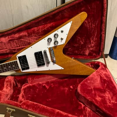Gibson '70s Flying V 2023 - Present - Antique Natural image 9