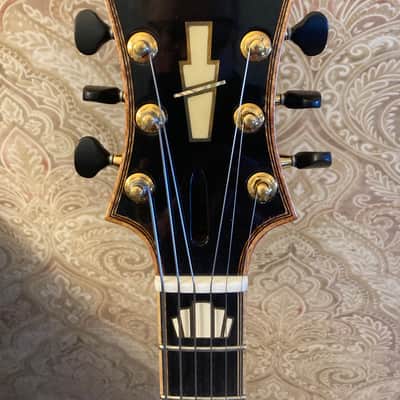 Victor Baker 14 Custom 2016 - Wine image 9