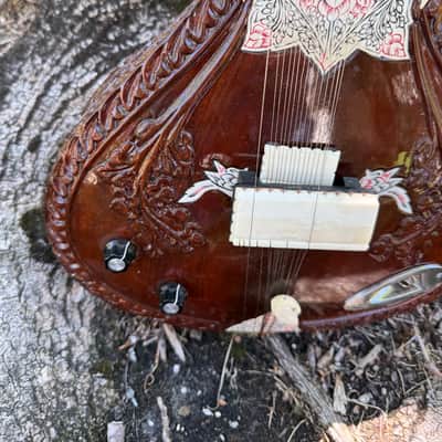 Maharaja Electric Sitar Studio Edition- Built in Pickup- Excellent Condition- Gig Bag Included image 4