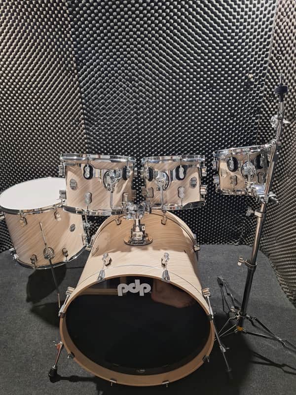Immagine PDP Concept Maple 2024 - Twisted Ivory - 1