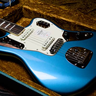 Fender FSR Made in Japan Traditional 60s Jaguar Guitar 2024-25 - Lake Placid Blue Metallic image 4