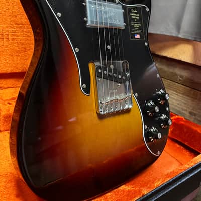 Fender American Vintage II 1977 Tele Custom RW 3-Tone Sunburst w/case image 1