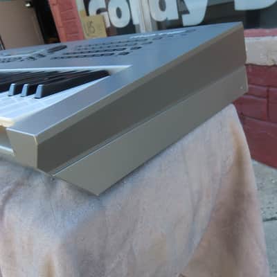 YAMAHA 2001 MOTIF 6 CLASSIC SYNTHESIZETR WORKSTATION MAX SAMPLE RAM 65MB  TECH SERVIVED CLEAN! image 6