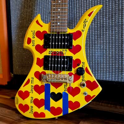 2006 Fernandes Burny YH-JR - Hide Signature Model - Yellow Heart Junior - Built-in-Amp - w/ Gig Bag image 2