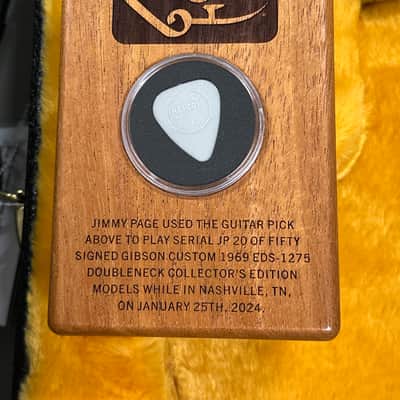 Gibson EDS-1275 Jimmy Page Played & Signed Doubleneck Custom Shop Aged Collectors Edition image 5