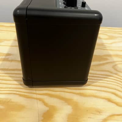 Blackstar FLY 3 Bass Mini Amp image 4