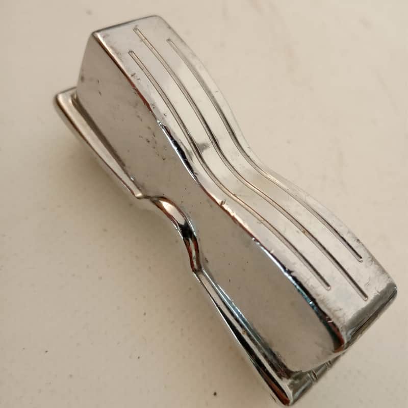 *Ludwig Acrolite 1x Bow-Tie Snare Drum Lug Chrome Bowtie Beaded 60s 404 Vintage* image 1
