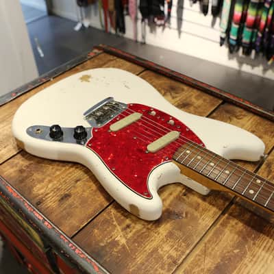 Fender Duo Sonic II 1965 - White image 9