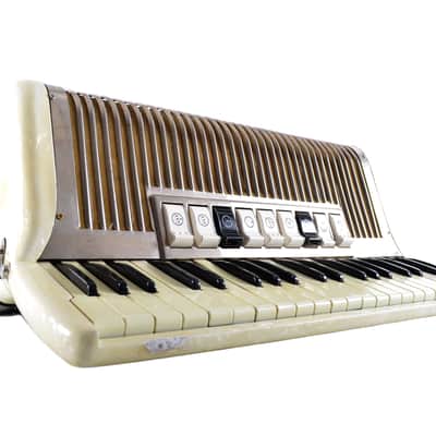 Immagine Rare Old/ Vintage German Made Top Quality Piano LMMM Accordion Hohner Contessa IV M - 120 bass, 12 switches + Hard Case&Straps-Youtube VIDEO - 21