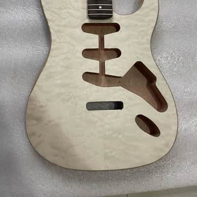Quilted Veneer Maple Top Mahogany Guitar Strat Style Body with Rosewood Fingerboard Neck image 1