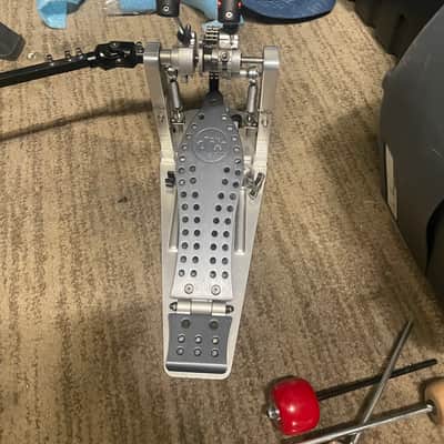DW DWCPMCD2 Machined Chain Drive Double Bass Drum Pedal 2020s - Chrome image 8