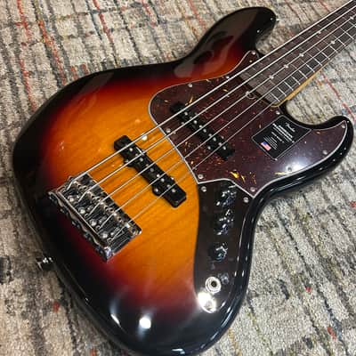 Fender American Professional II Jazz Bass V with Rosewood Fretboard 2020 - Present - 3-Color Sunburst image 3