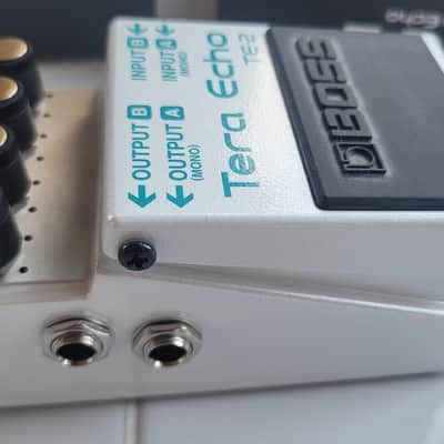 Boss TE-2 Tera Echo 2013 - Present - White image 4