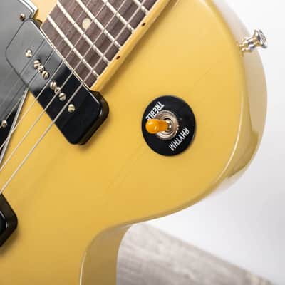 Gibson 1957 Les Paul Special Single Cut Reissue VOS (Left-handed), TV Yellow | Demo image 12