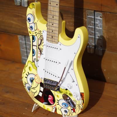 SpongeBob Electric Guitar Outfit image 6