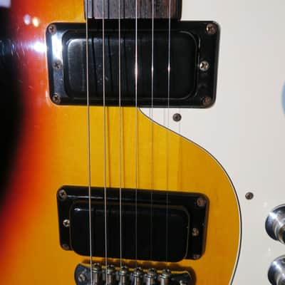 Mosrite Gospel 1999 Sunburst Kurt Cobain Nirvana Guitar + Hardshell Case image 7