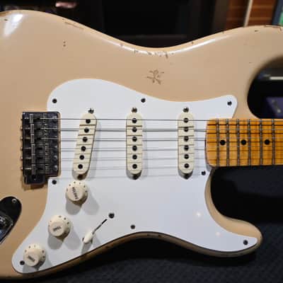 Fender Custom Shop Fat 50’s Stratocaster Relic LTD 2017 - Aged Desert Sand #0453 image 1