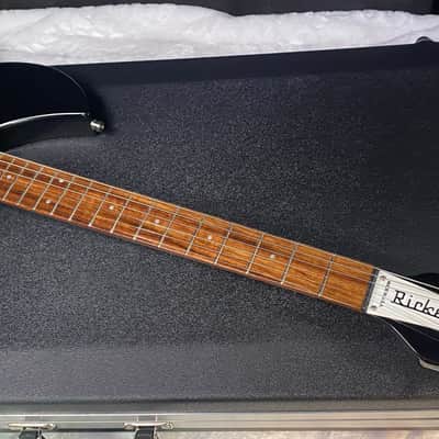 NEW! Rickenbacker 330 Jet Glo JG Jetglo - Semi Hollow Electric Guitar - Authorized Dealer - 7.65 lbs - G07736 image 5