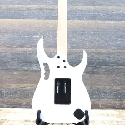 Ibanez JEMJRL Steve Vai Signature Model Left-Handed White Electric Guitar image 3