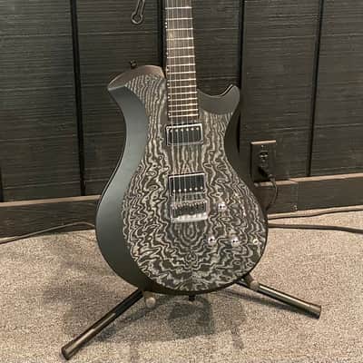 Relish Mary A One Black / White Drift Electric Guitar w/ Piezo