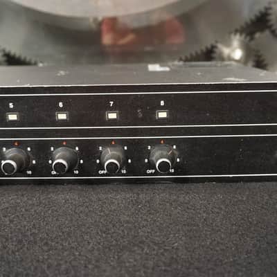 Shure ST6008 Type 2 - 8 Channel Mic Mixer image 3