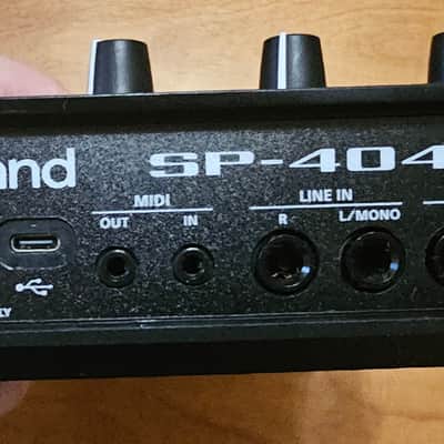 Roland SP-404MkII (With 32GB SD Card) image 2