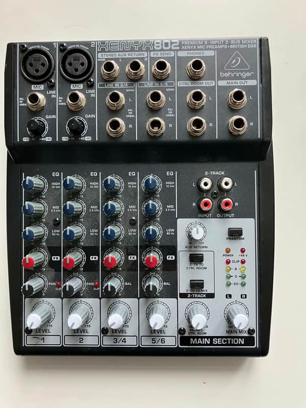 Behringer 802 8-Input 2-Bus Mixer XENYX image 1