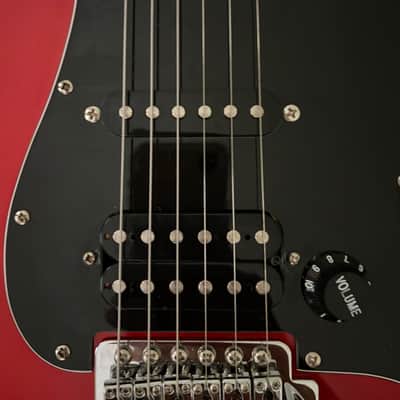 Squier Affinity Series Stratocaster HSS - Metallic Red image 7