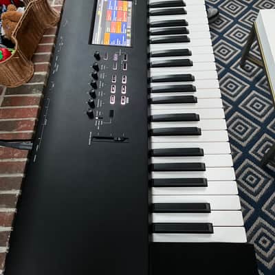 Korg Nautilus 73-Key Music Workstation 2020 - Present - Black