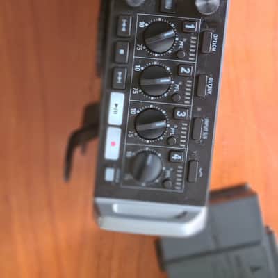 Zoom Zoom F4 Professional Field Recorder | 4-Channel | Power Cable & Battery Compartment image 8